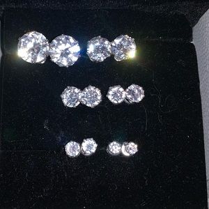 Diamond earring set